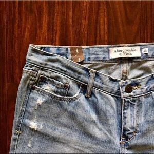 Abercrombie and Fitch bootcut Emma jeans size 4